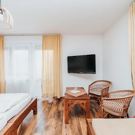 Pri Piecke A Restauracia Gasthuis Staré Hory