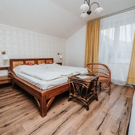 Gasthuis Pri Piecke A Restauracia Staré Hory